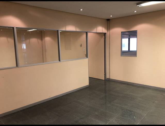 615M² OFFICE TO LET IN CAPE TOWN CITY CENTRE
